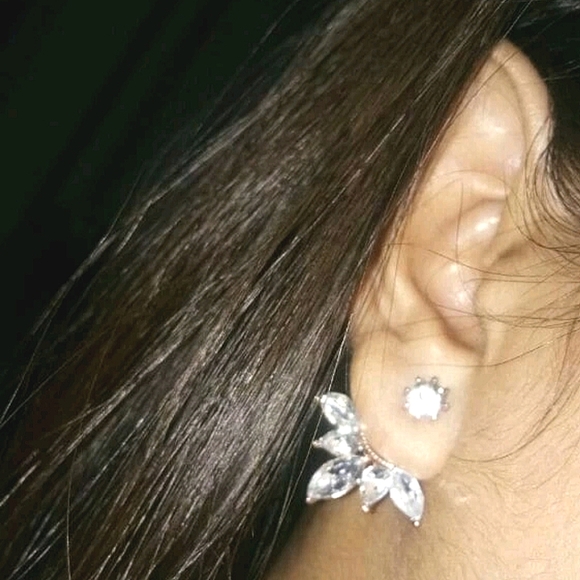 Rhinestone clear elegant small swing jacket dainty studs earrings 2/$30 - Picture 7 of 9